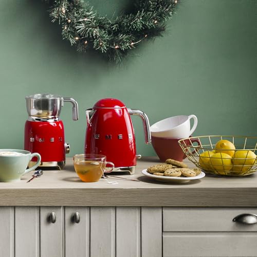 SMEG 50's Retro Style Electric Water Kettle with Automatic Shutoff, Removable Base, and Water Indicator, KLF03RDUS, Red