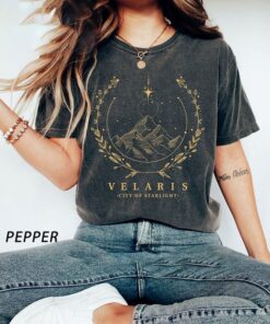 Gold print Velaris t-shirt, The Night Court t-shirt, SJM merch