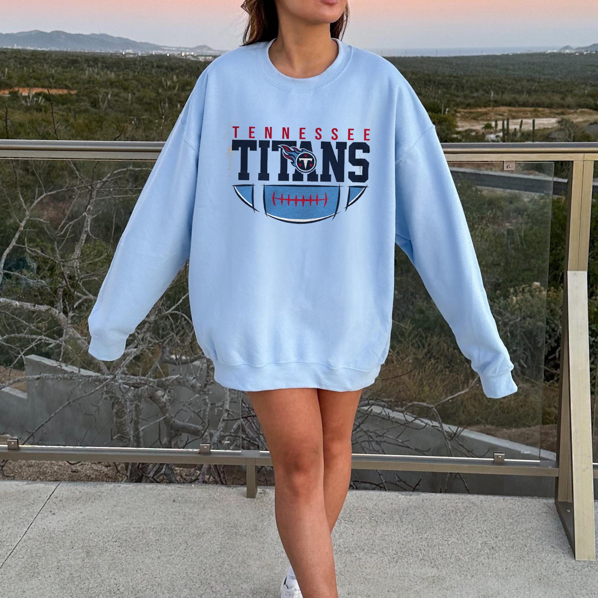Vintage Tennessee Titan Sweatshirt, Retro Tennessee Football Shirt, Titan  Football Shirt, Nfl Football Shirt, Football Jersey Shirt - Cherrycatshop